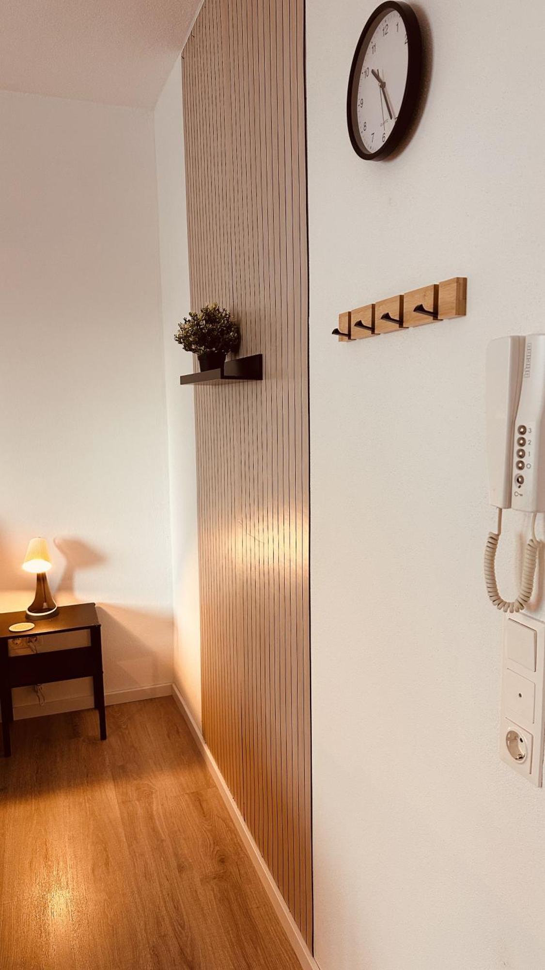 Apartment Mit Netflix - Parken - Kueche - Bad Weiden in der Oberpfalz ภายนอก รูปภาพ